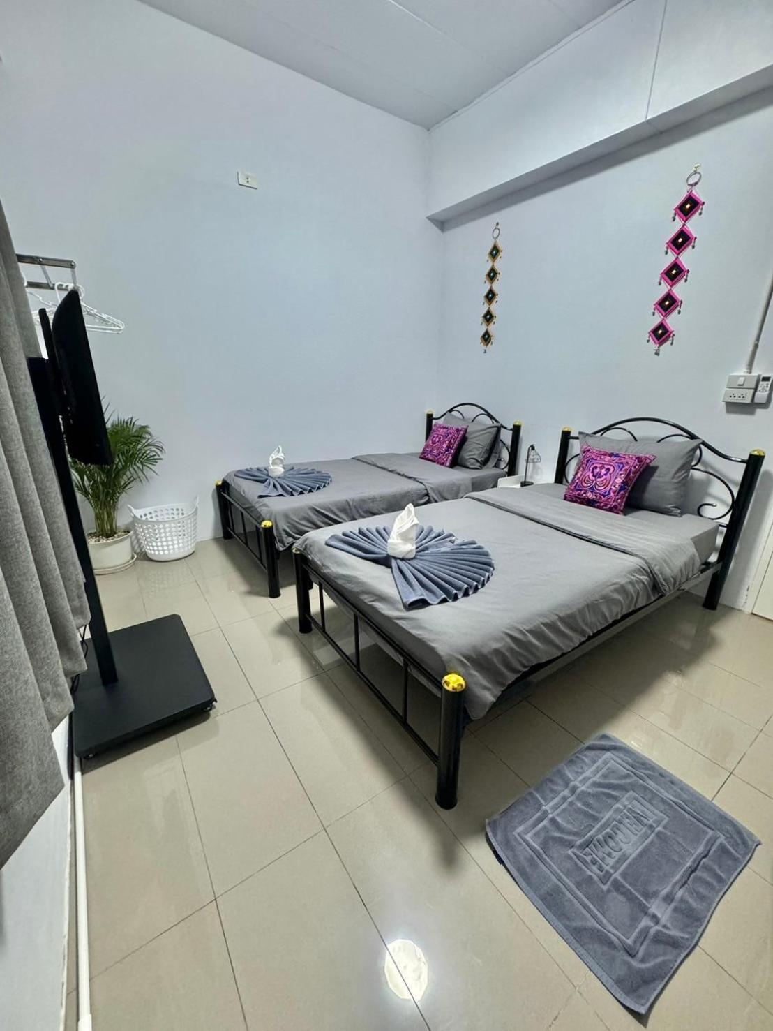 Ld1.House Private Room,Thapae Gate, Chiang Mai Old City Zewnętrze zdjęcie